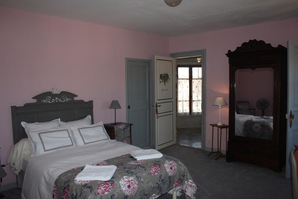 La Montagute Thezan-des-Corbieres Room photo