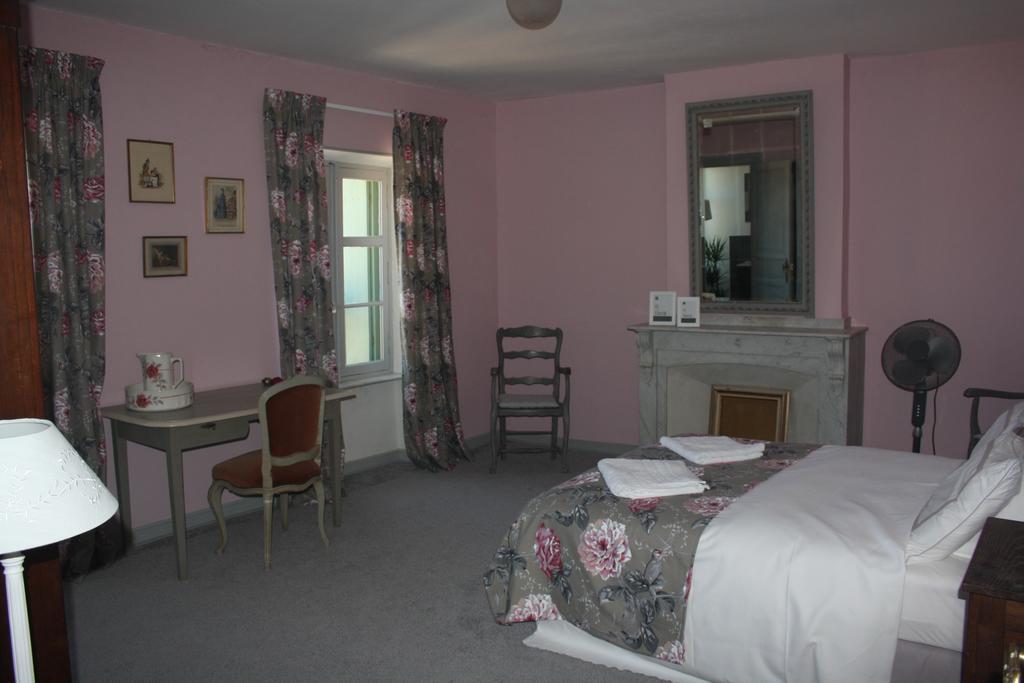 La Montagute Thezan-des-Corbieres Room photo